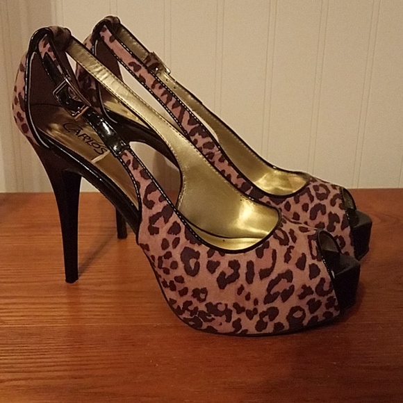 Carlos Santana Heels - Picture 2 of 3